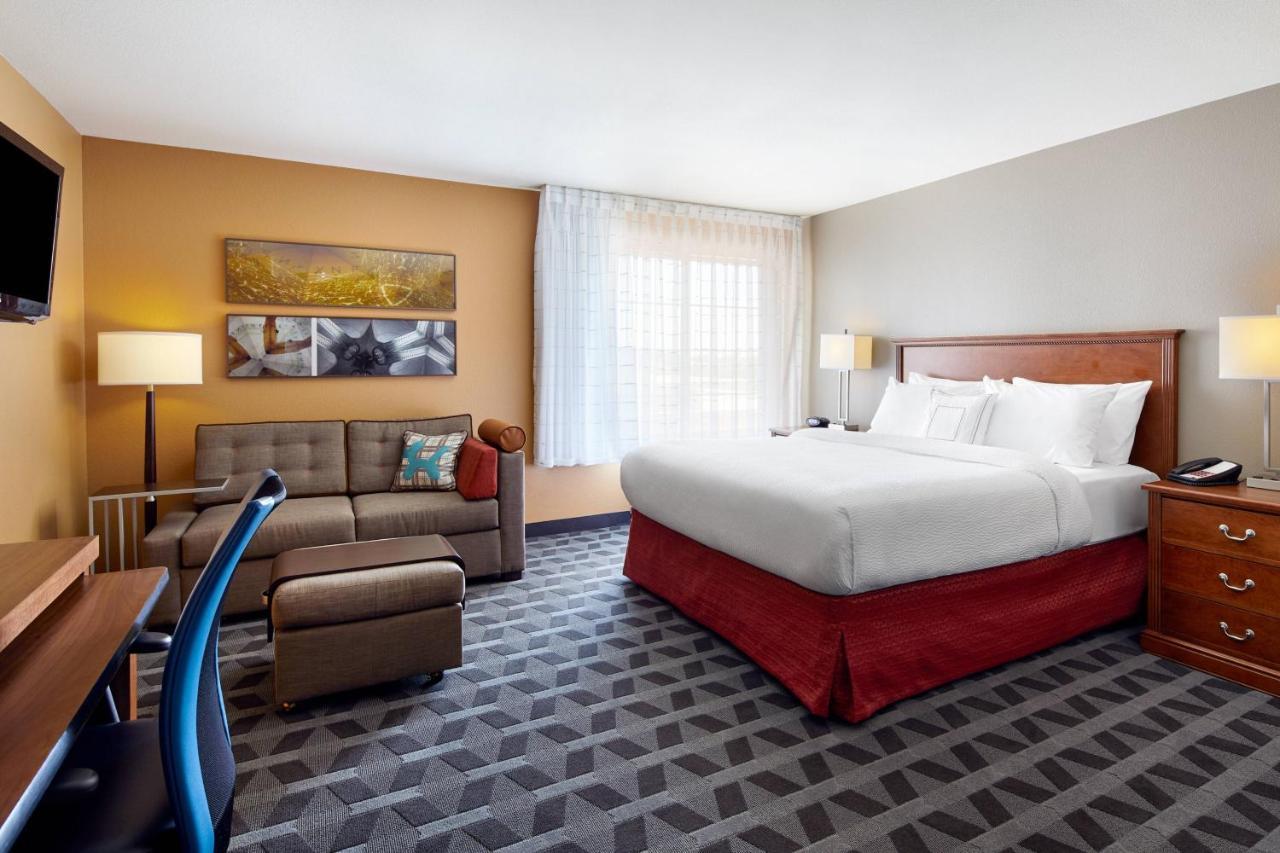 Towneplace Suites By Marriott Midland Exteriér fotografie