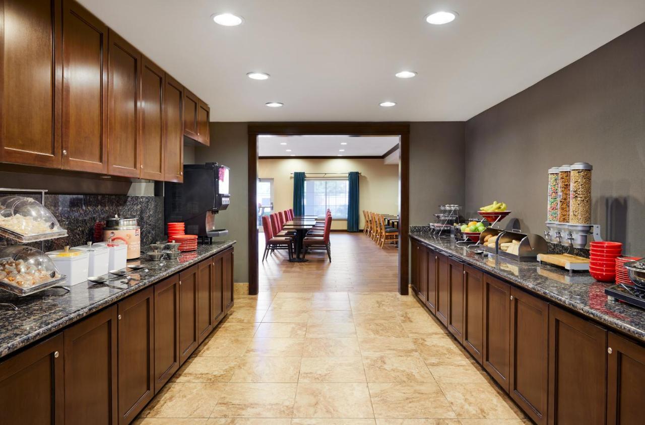 Towneplace Suites By Marriott Midland Exteriér fotografie