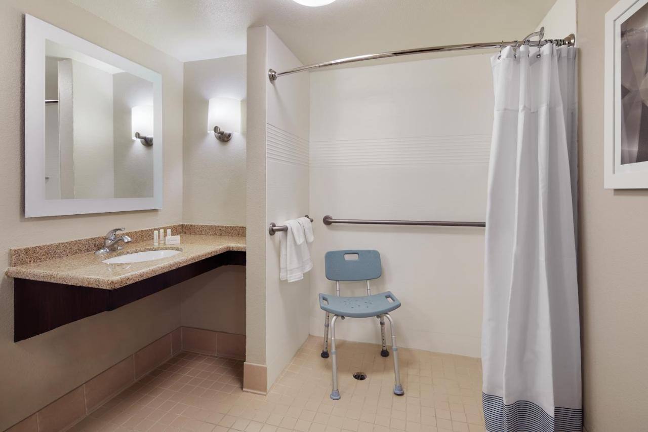 Towneplace Suites By Marriott Midland Exteriér fotografie